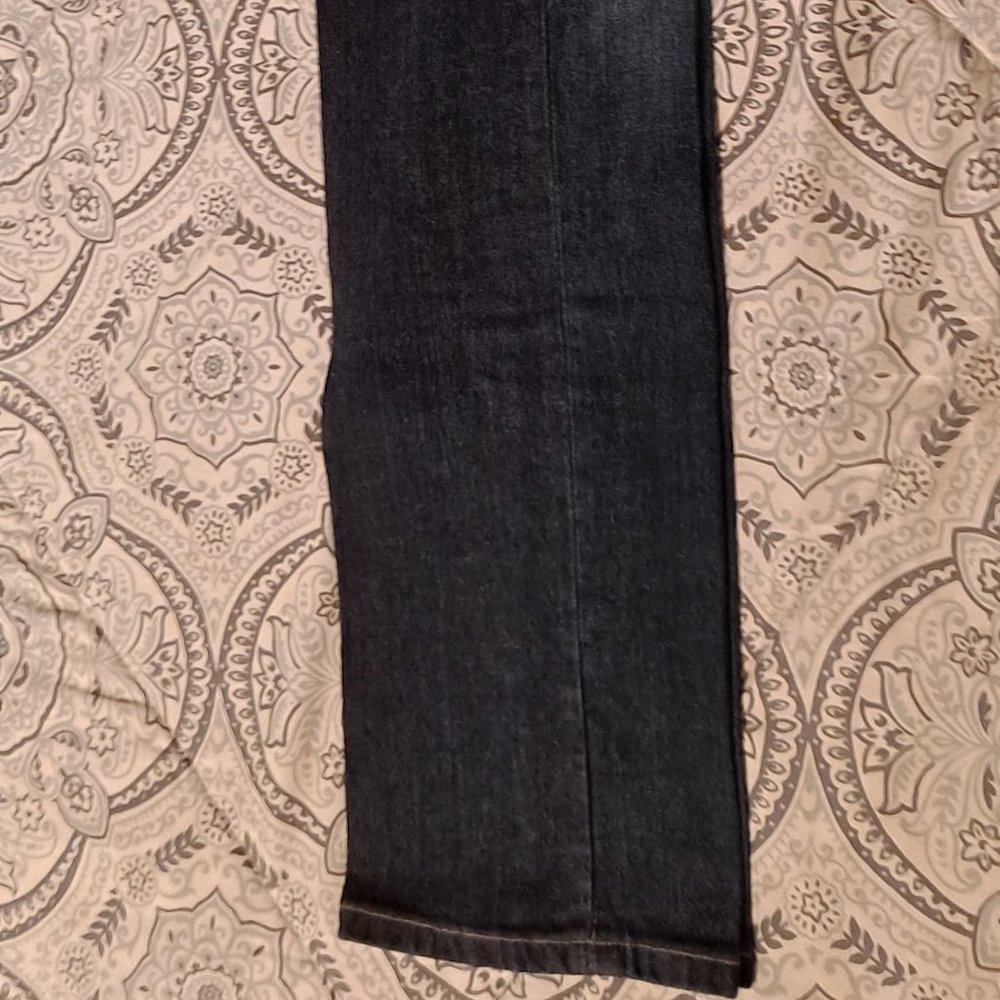 Jeans - Picture 4 of 4